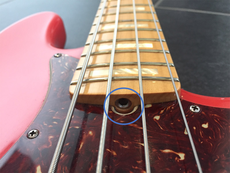 setting up bass guitar, guitar maintenance, learn bass guitar